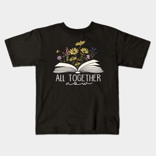 All Together Now Summer Reading 2023 Retro Flower Book Lover Kids T-Shirt